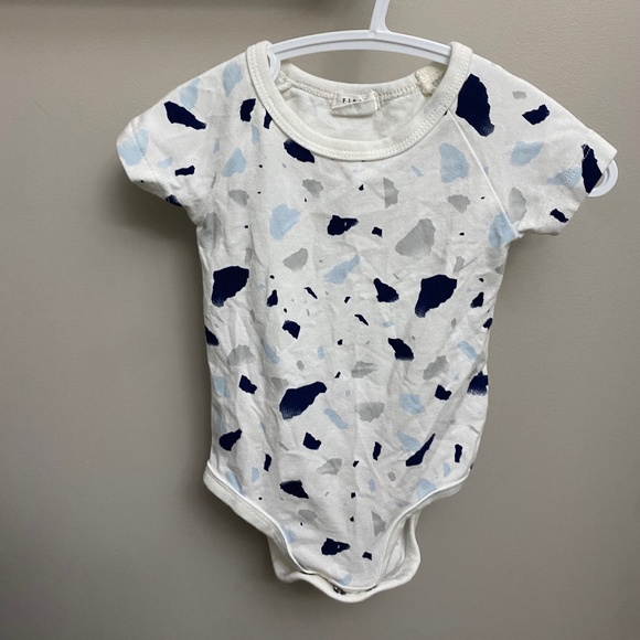 Petit Lem Bodysuit 🖤3 for 10🖤 - Picture 1 of 1